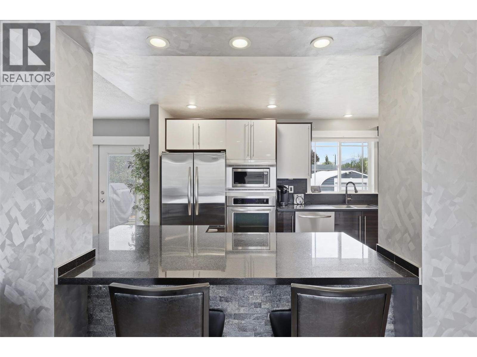 374 Chilco Avenue - 16
