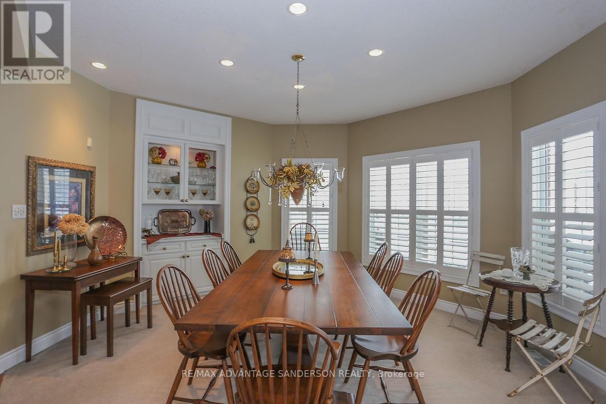 1796 GAINSBOROUGH ROAD - 16