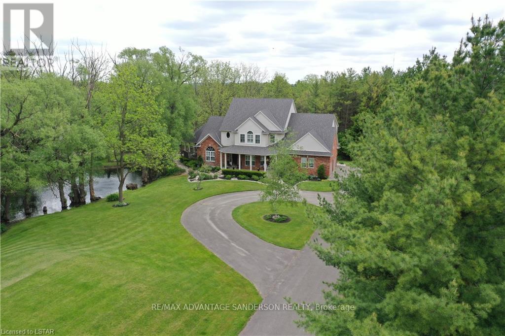 1796 GAINSBOROUGH ROAD - 2