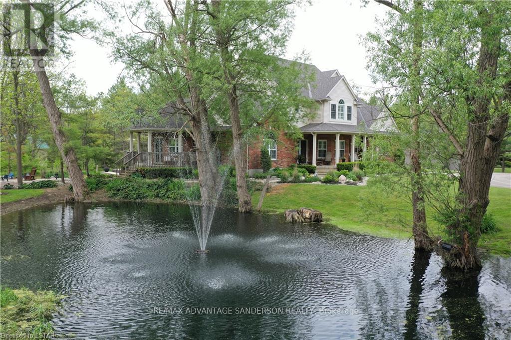 1796 GAINSBOROUGH ROAD - 3