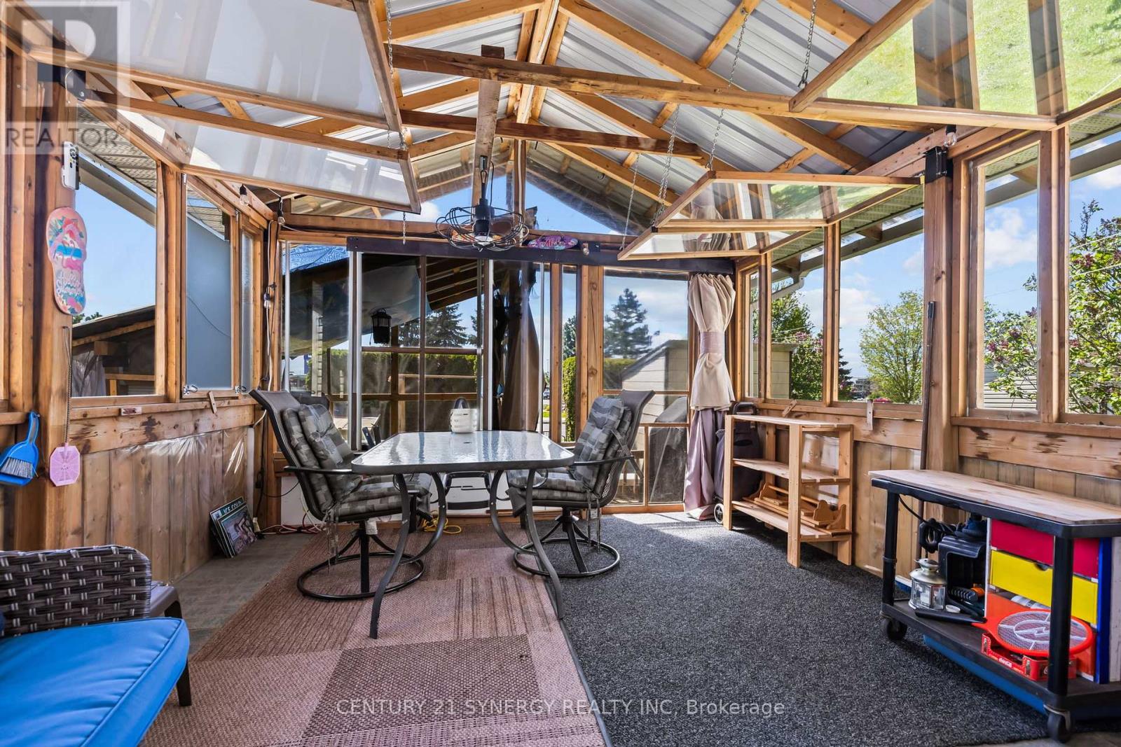 3315 ELIE CRESCENT - 20