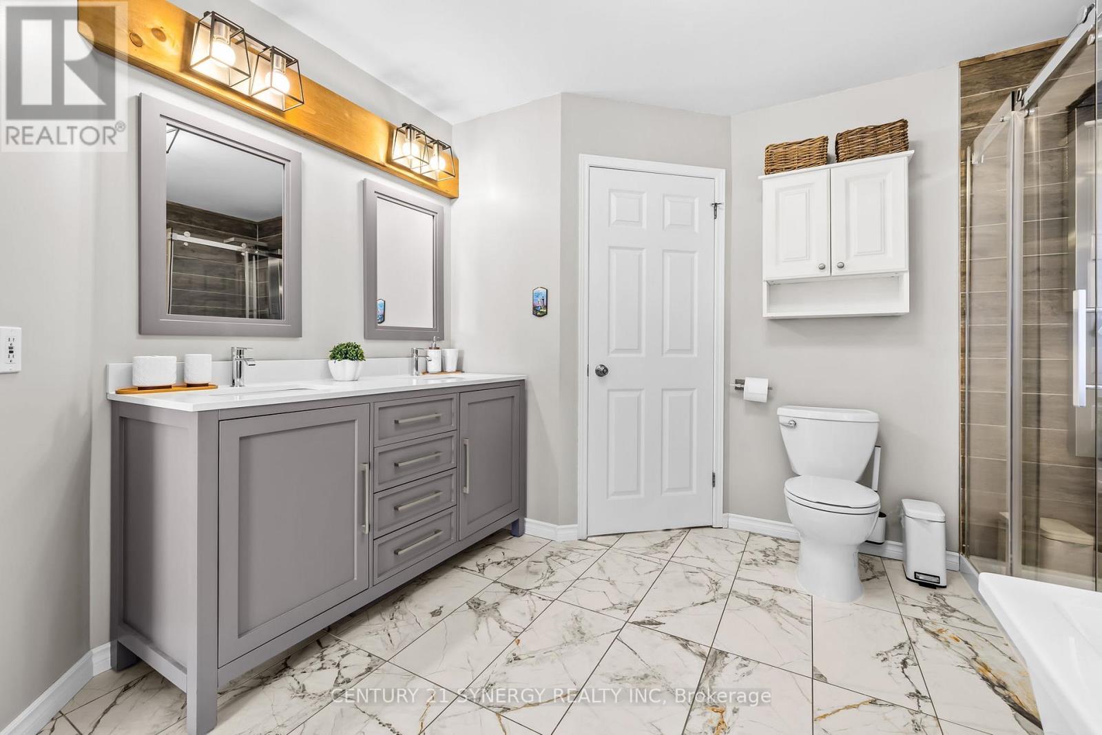 3315 ELIE CRESCENT - 26