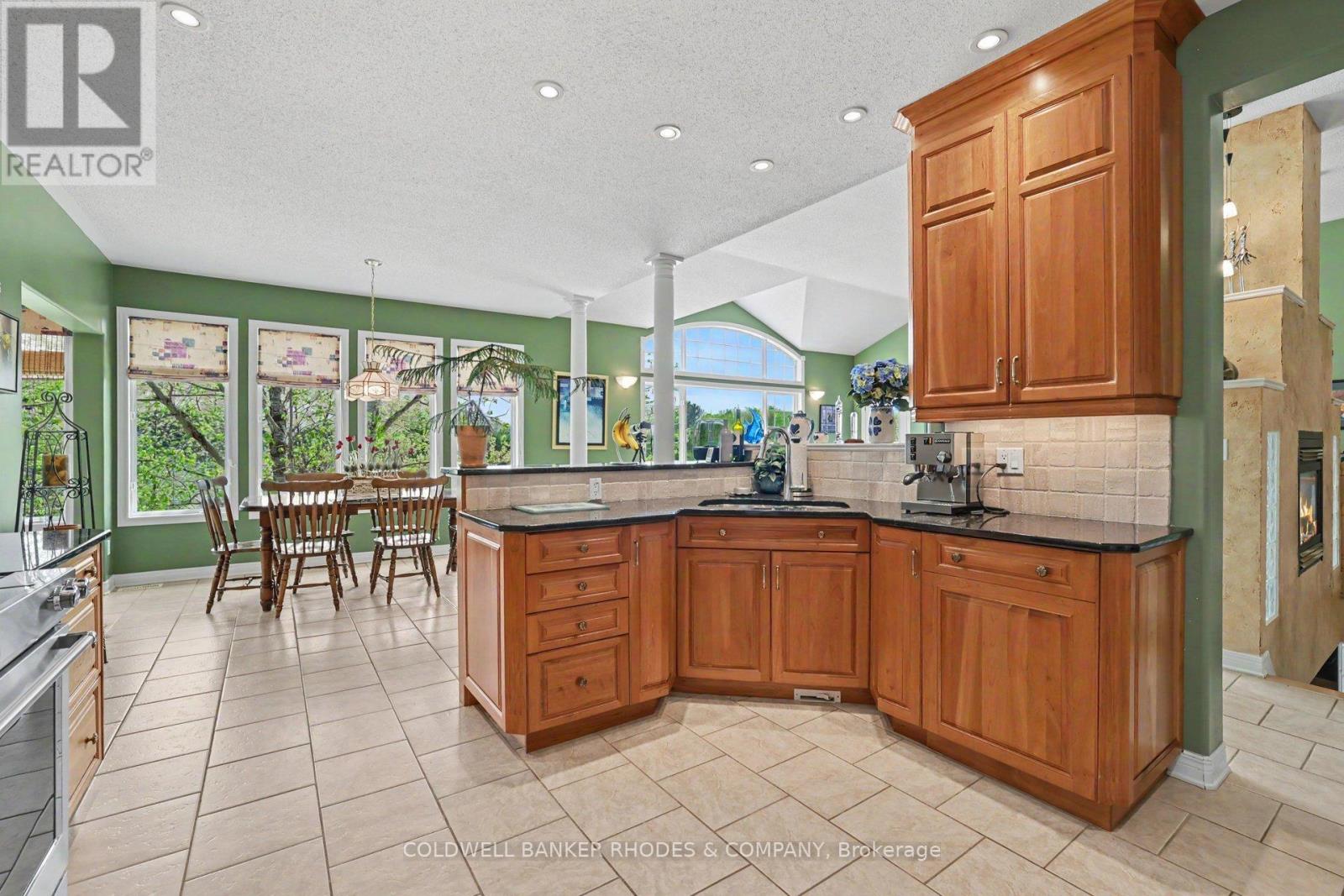 101 DUCK POND PLACE - 14