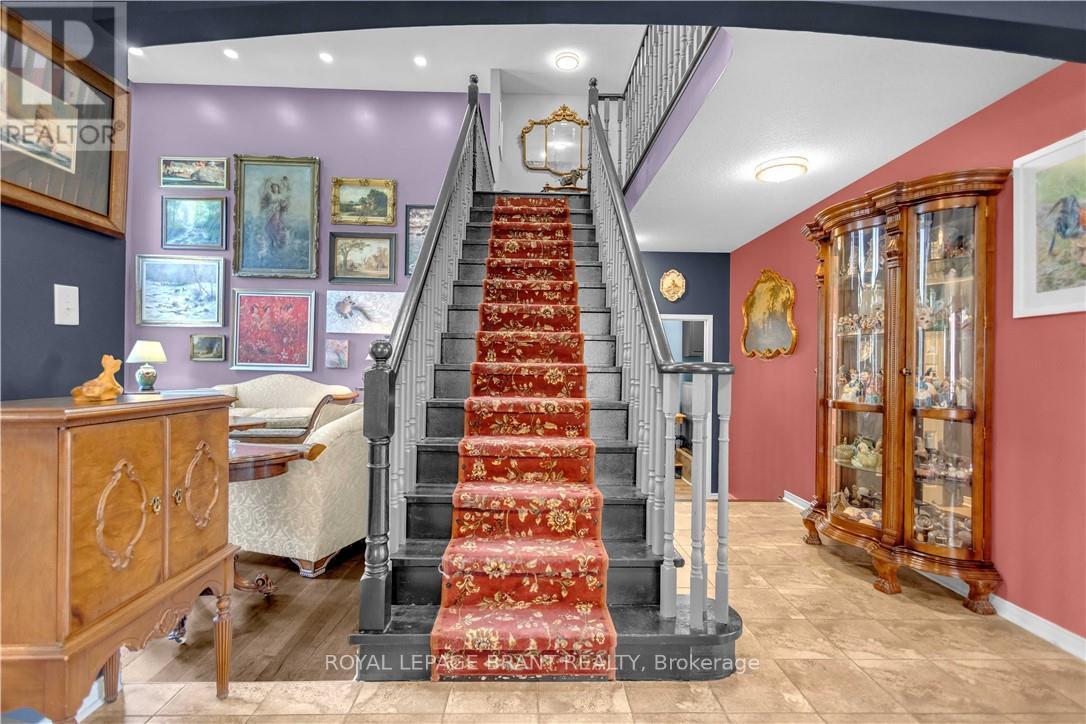 69 HUNTER WAY - 21