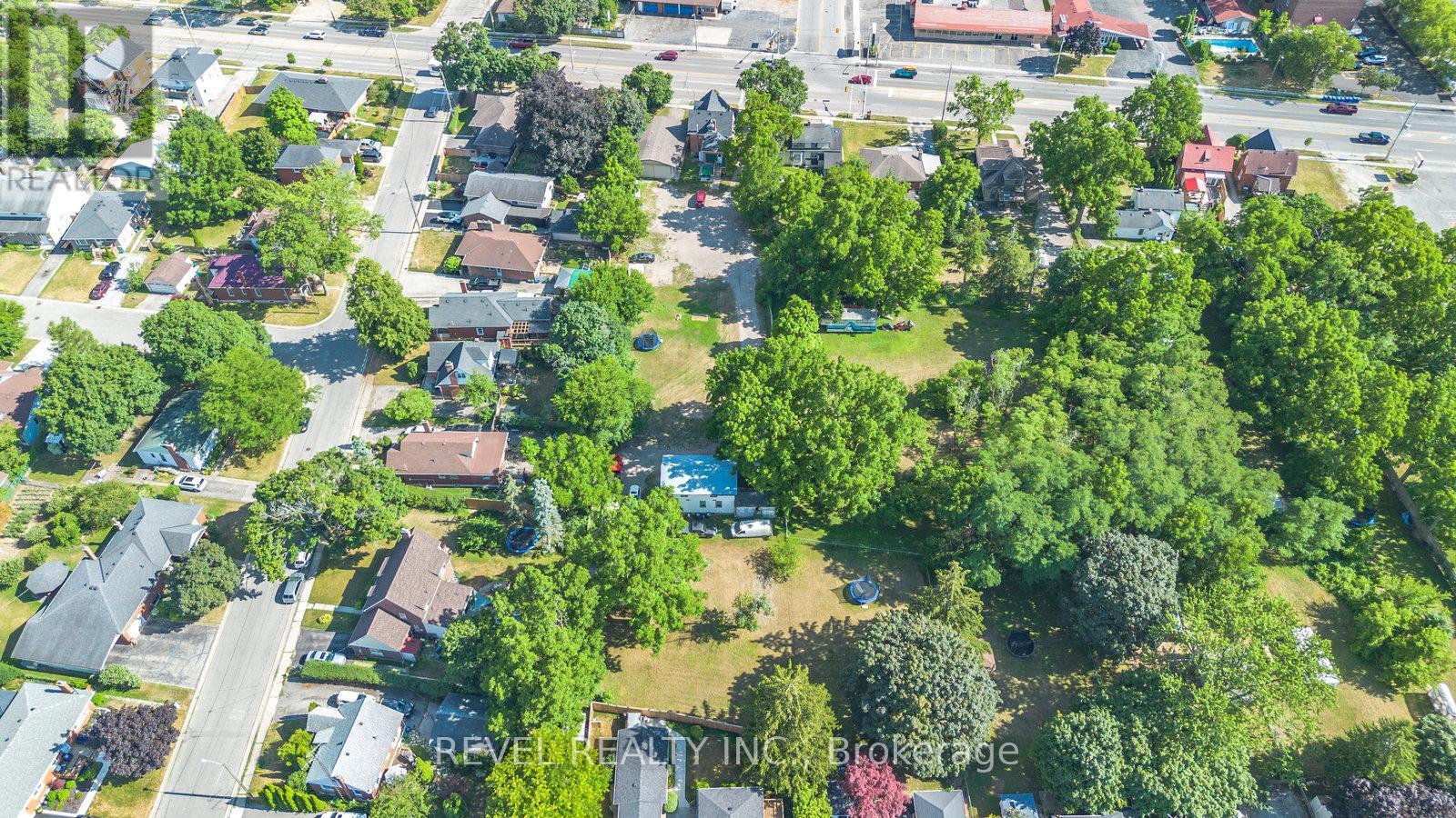 816 COLBORNE STREET E - 5