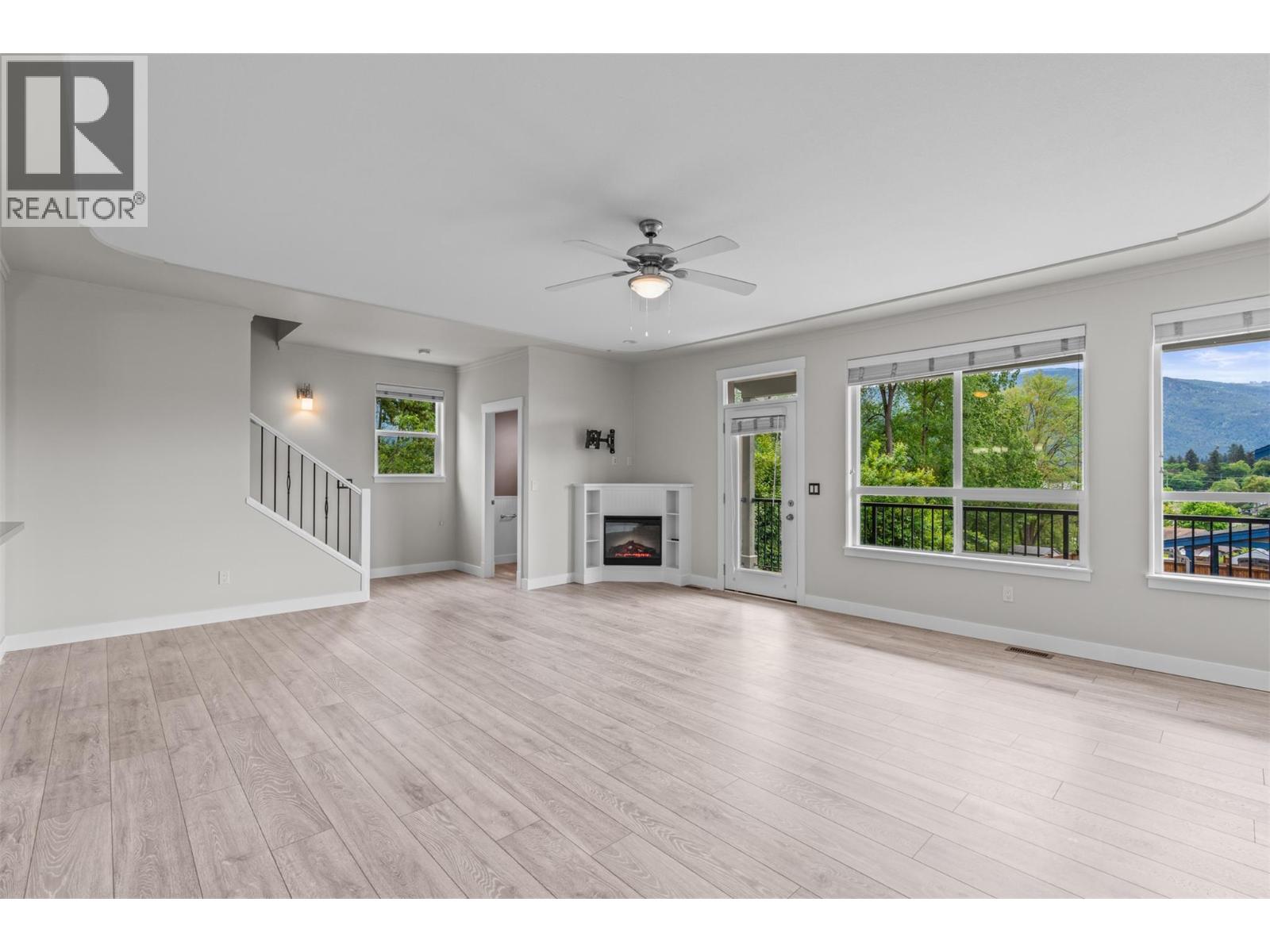 #140 3780 Schubert Road - 20
