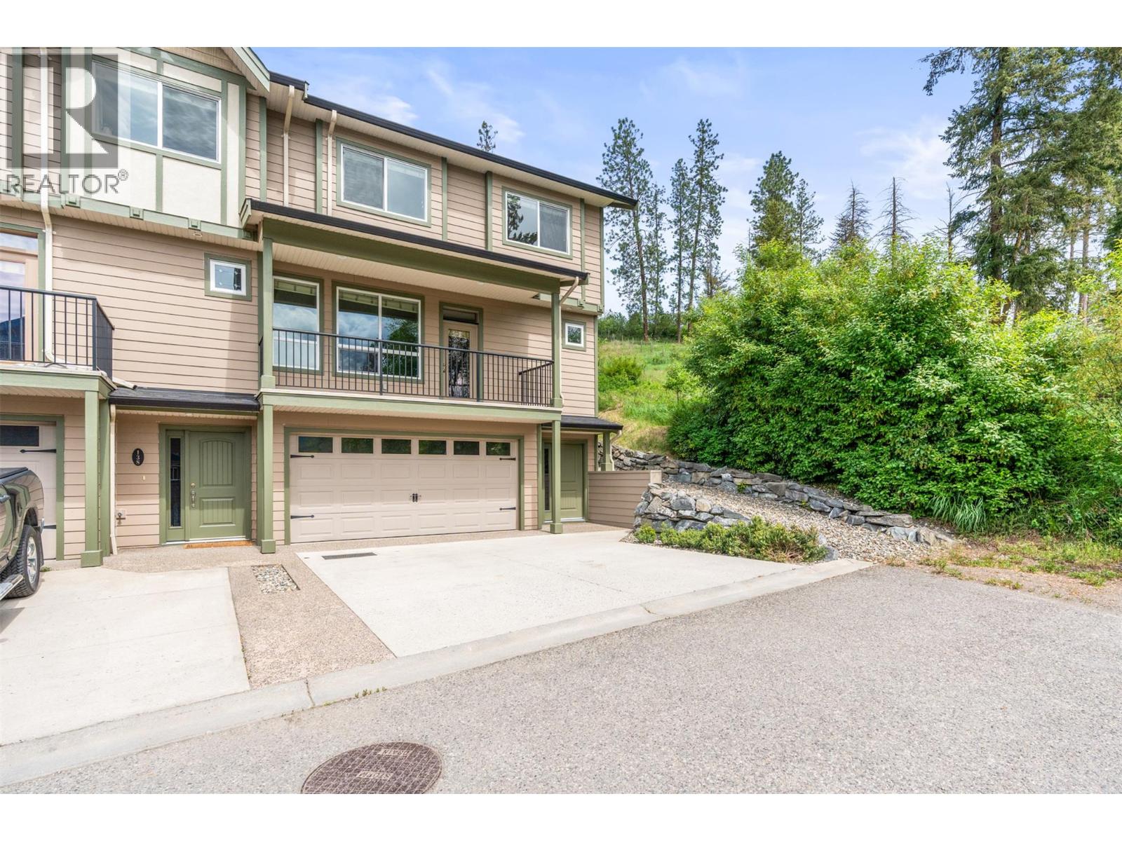 #140 3780 Schubert Road - 4