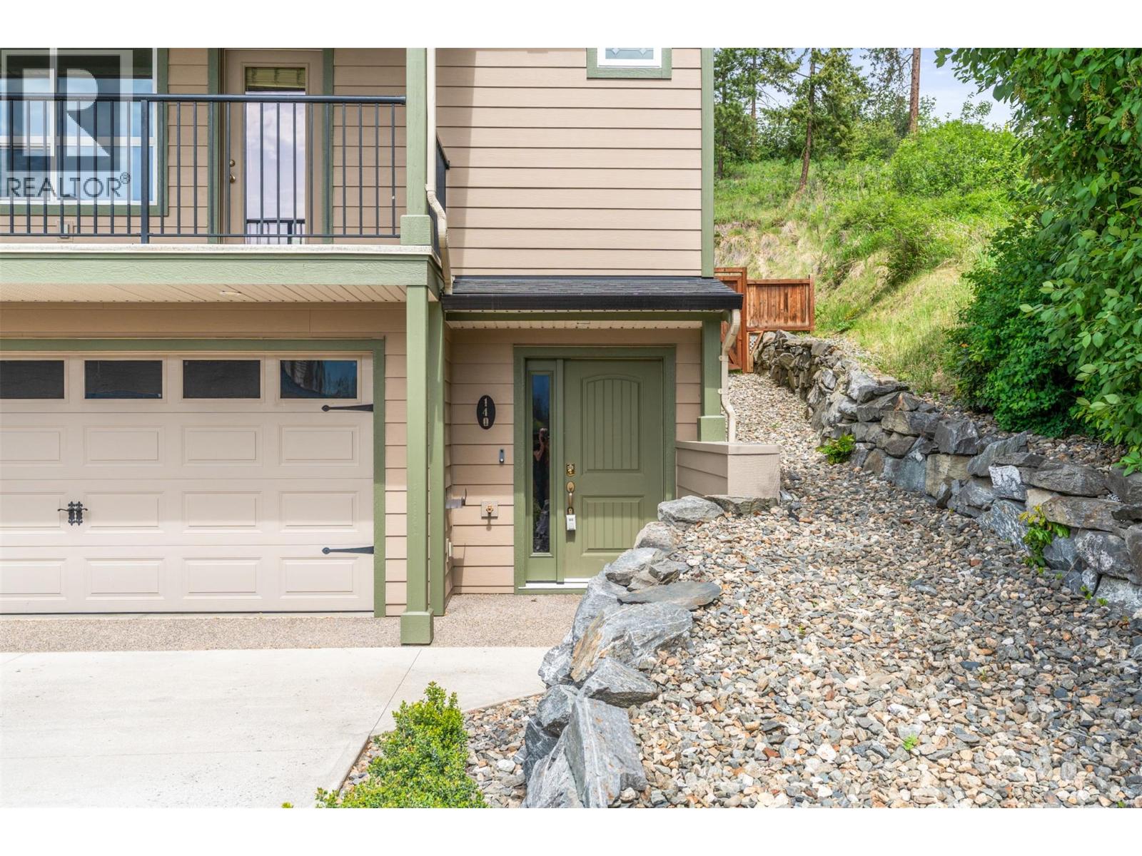 #140 3780 Schubert Road - 5