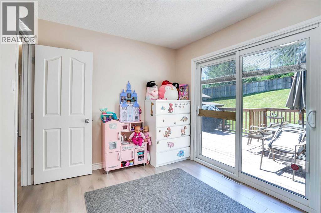 52 Harrow Crescent SW - 17