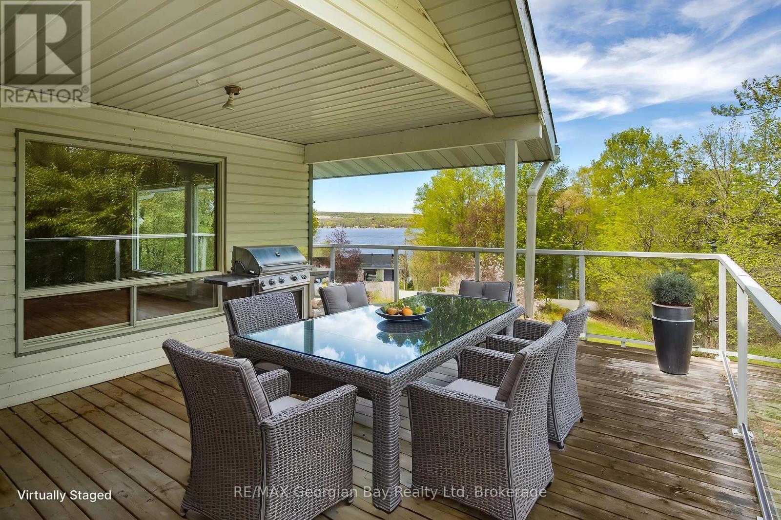 125 GILWOOD PARK DRIVE - 4
