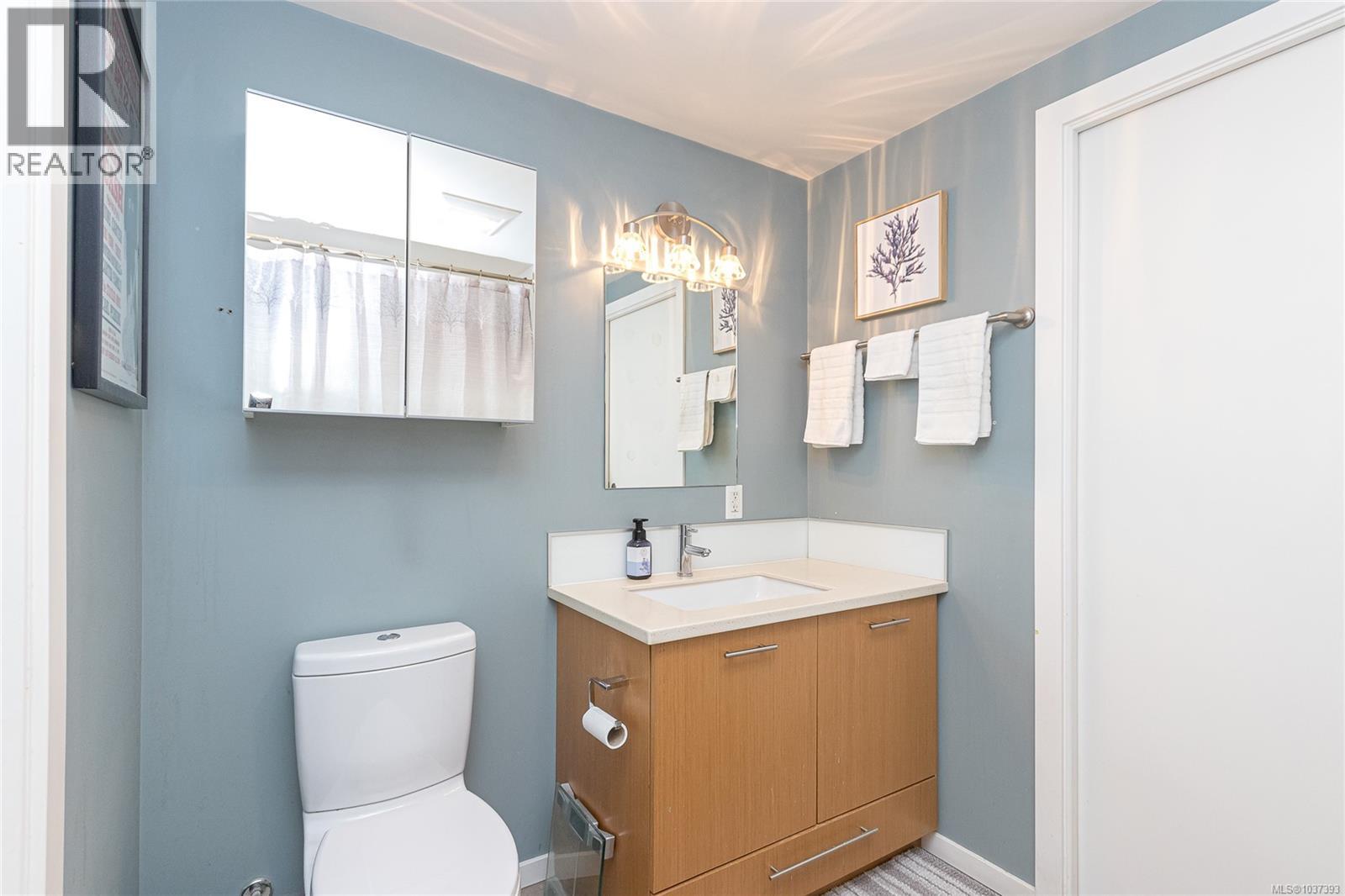 #706 834 Johnson St - 16