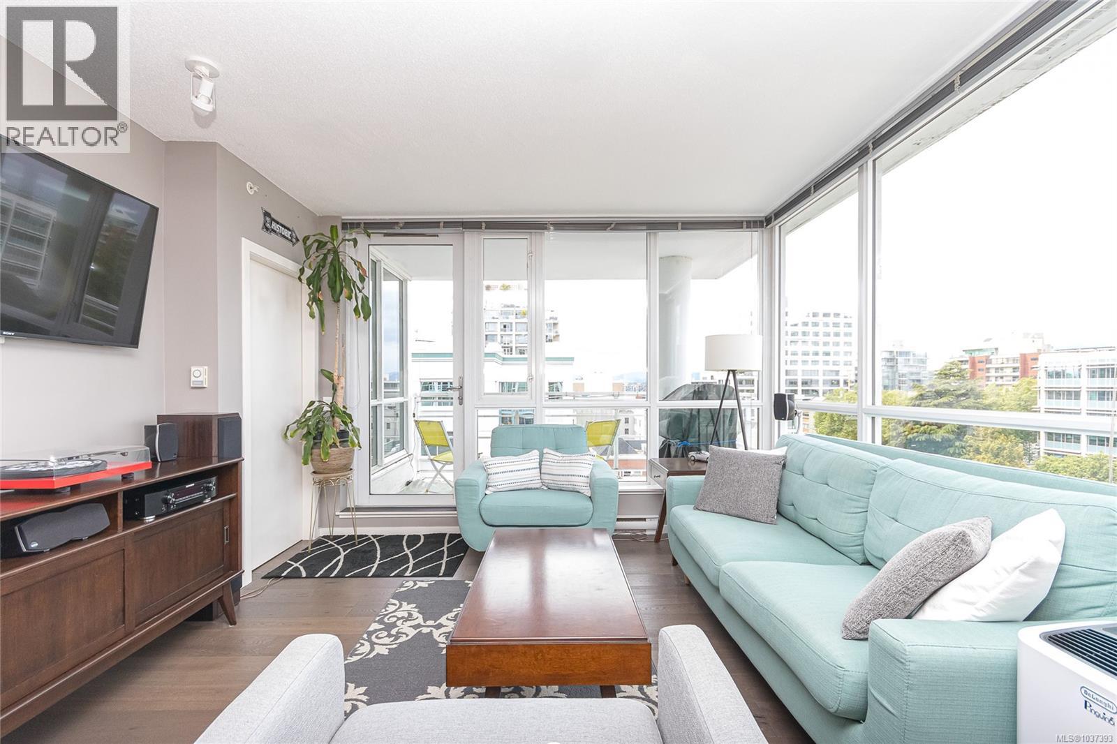 706 834 Johnson St, Victoria
