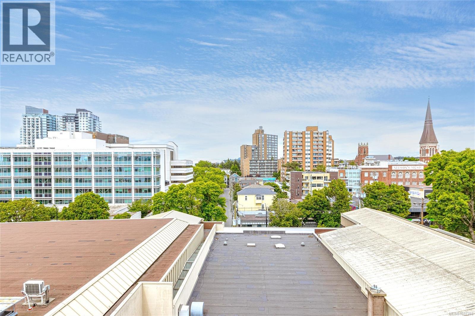 #706 834 Johnson St - 21