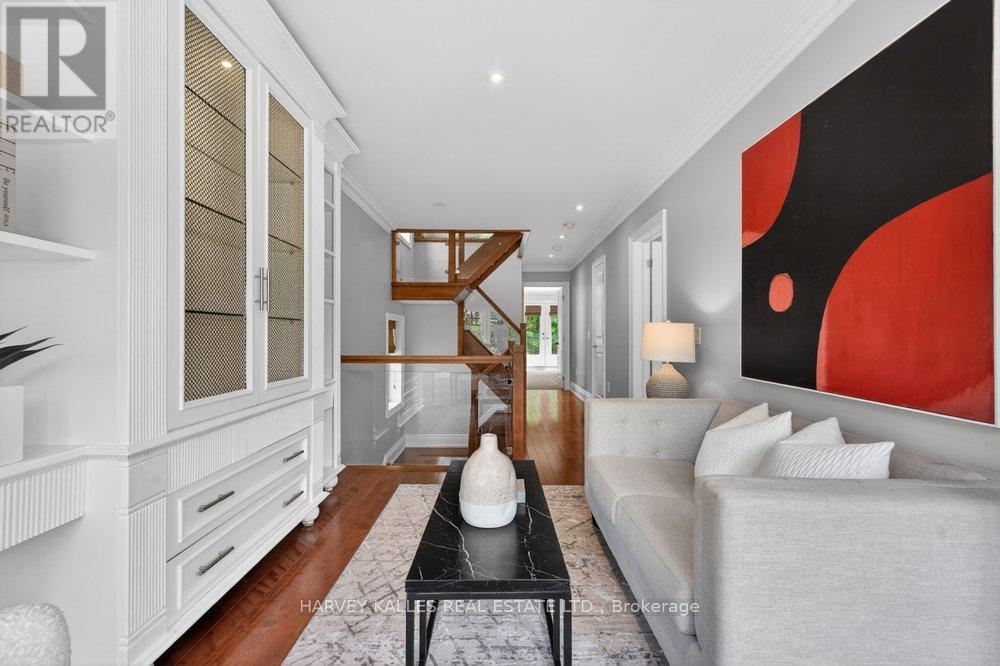 89 BERNARD AVENUE - 17