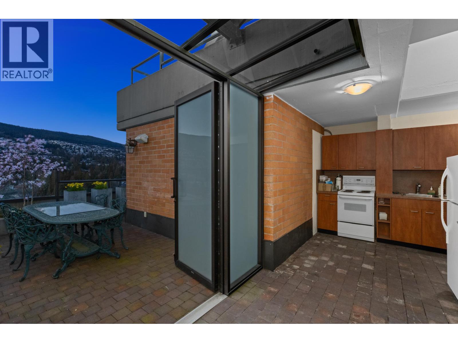 1801 1972 BELLEVUE AVENUE, West Vancouver