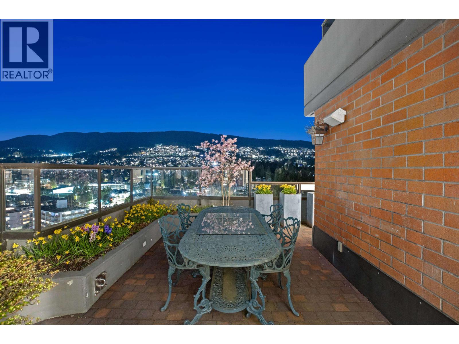 1801 1972 BELLEVUE AVENUE, West Vancouver