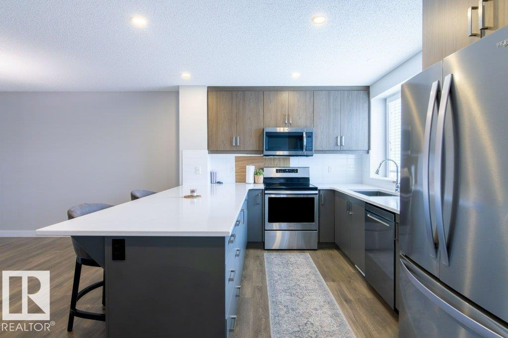215 SOUTHFORK DR — photo 13