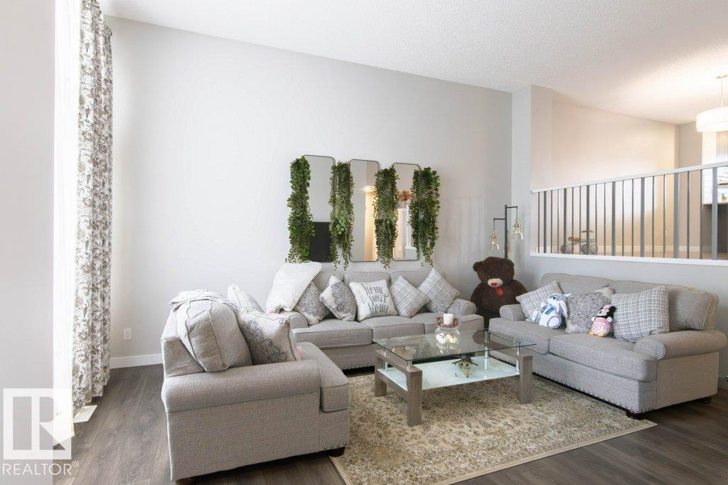 215 SOUTHFORK DR - 2