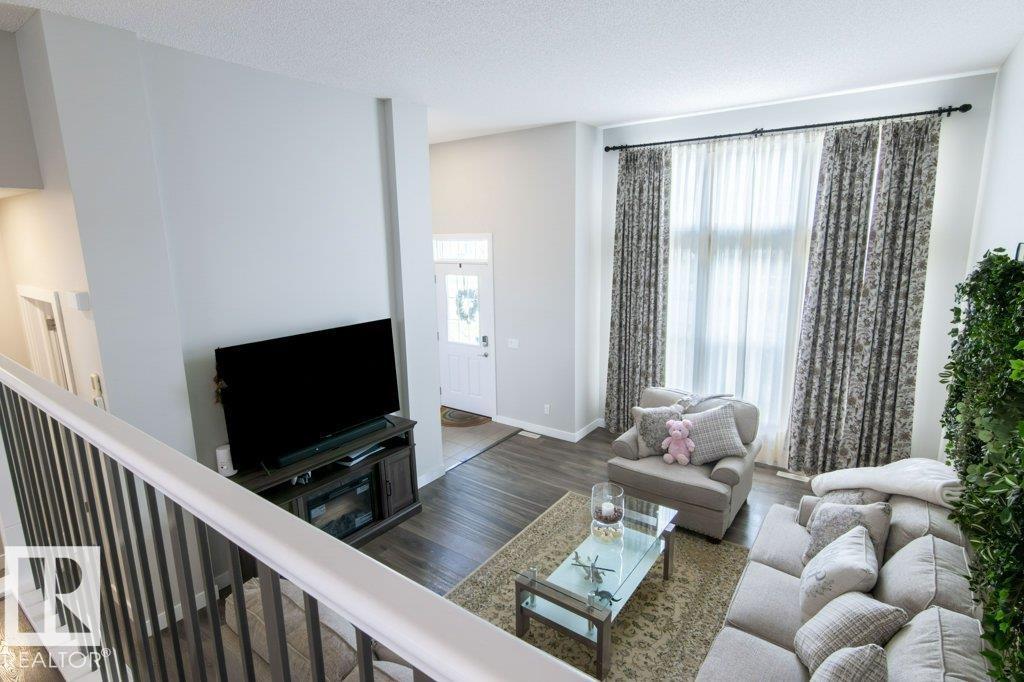 215 SOUTHFORK DR — photo 7