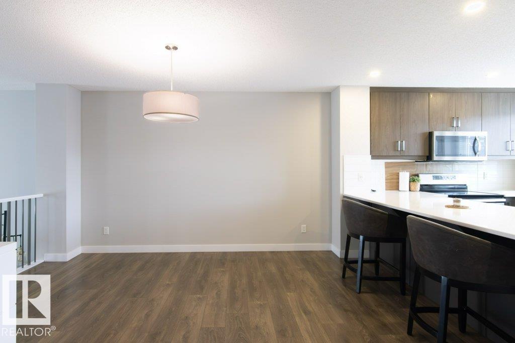 215 SOUTHFORK DR — photo 9