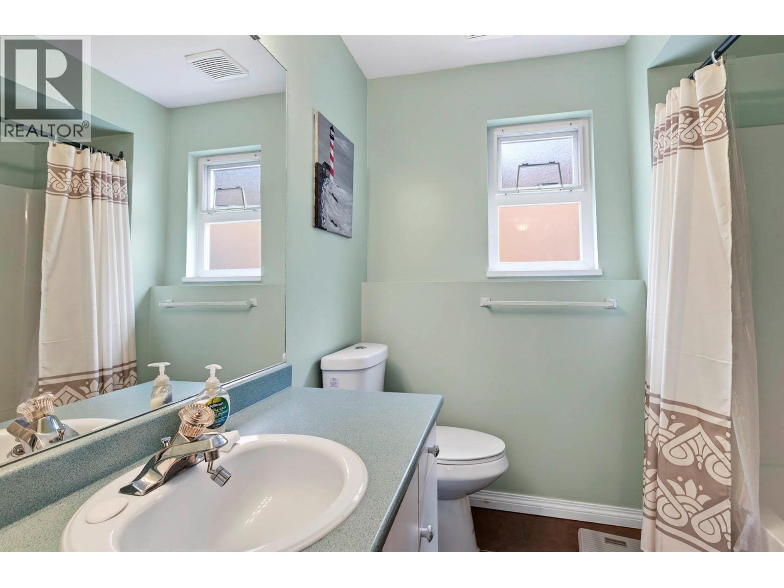 2359 Whitburn Crescent - 38