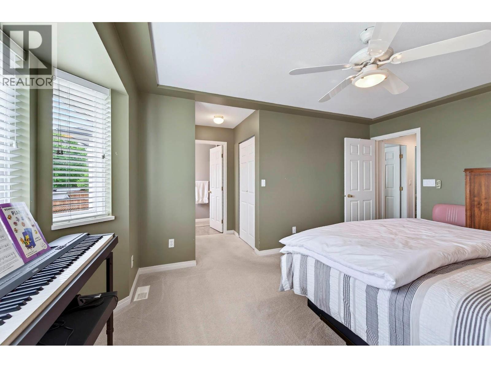 2359 Whitburn Crescent - 18