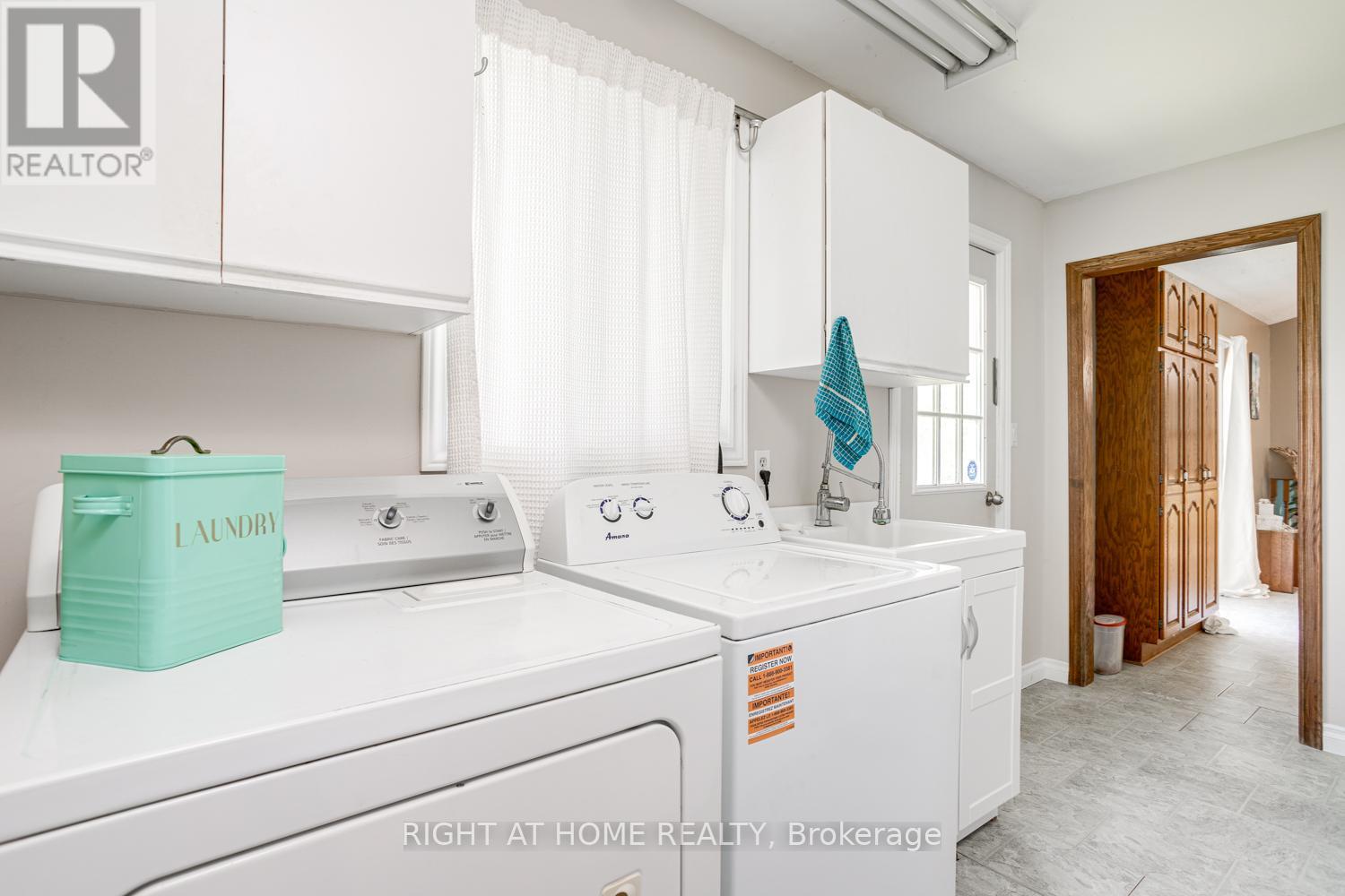 2903 PINE POINT ROAD - 10