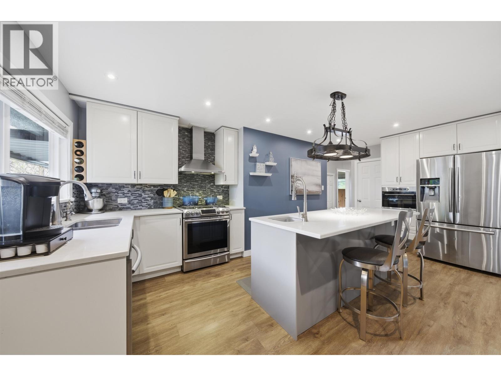 1315 EIGHTH AVENUE, New Westminster