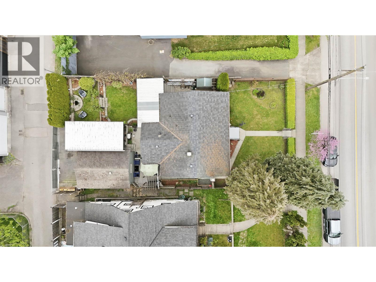 1315 EIGHTH AVENUE, New Westminster