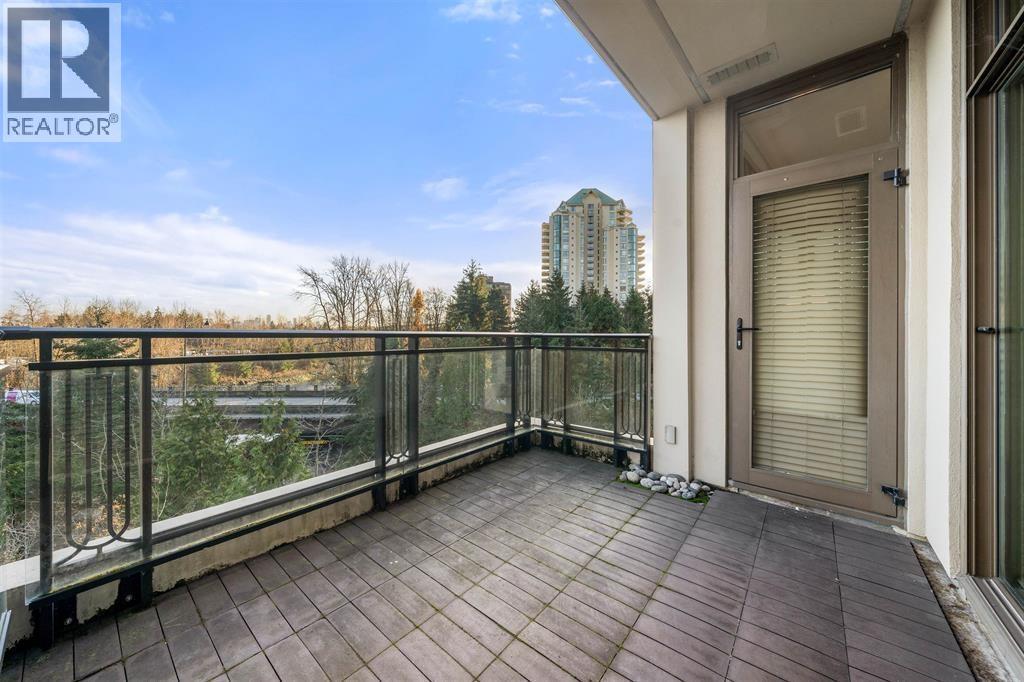 402 568 WATERS EDGE CRESCENT, West Vancouver