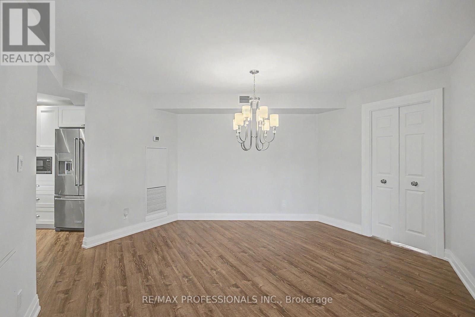 #309 2000 ISLINGTON AVENUE - 17