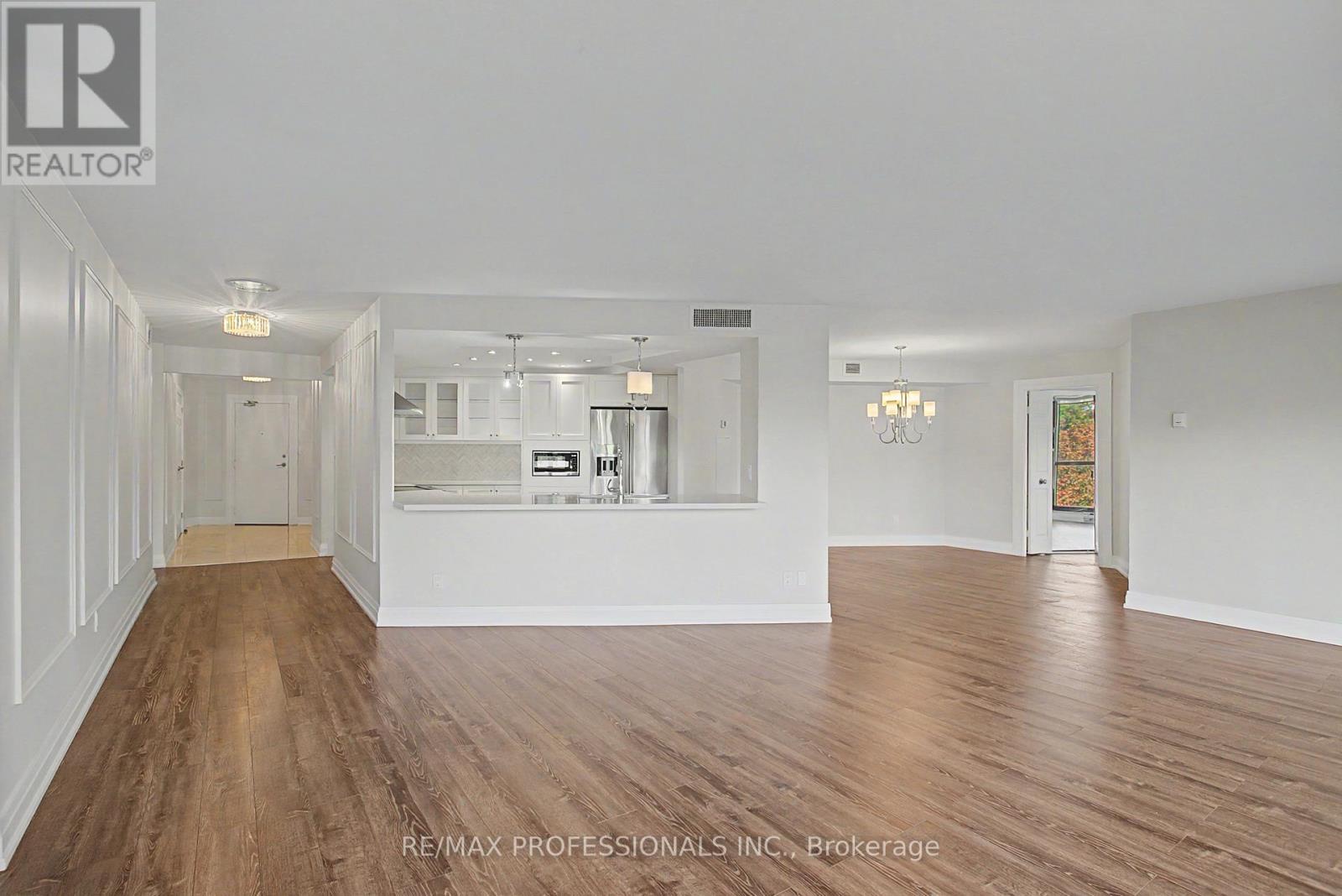 #309 2000 ISLINGTON AVENUE - 16