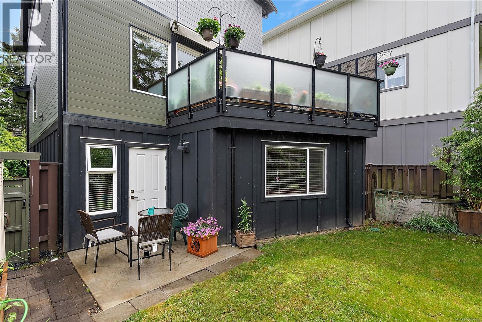 668 Barolo Pl, Langford