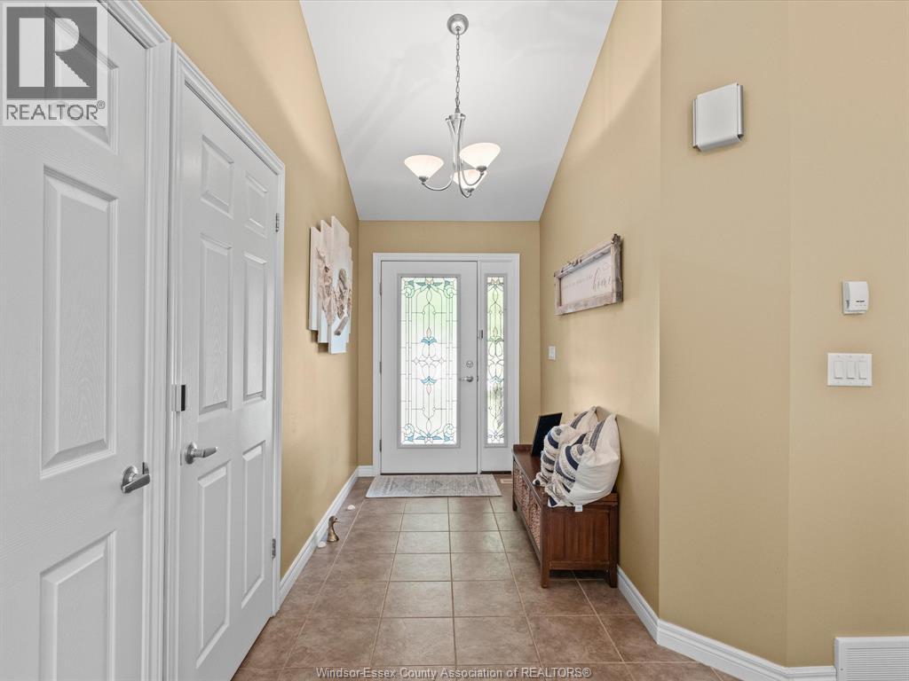 26 GOLFVIEW - Image 3