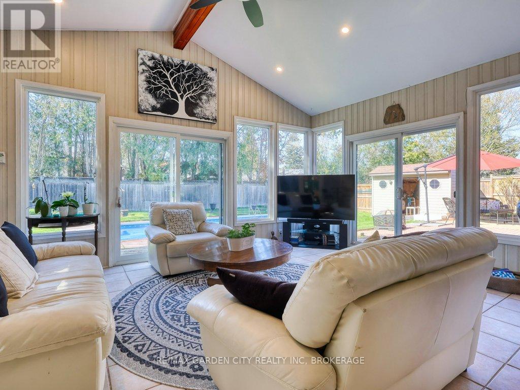 171 LAKESHORE ROAD - 22