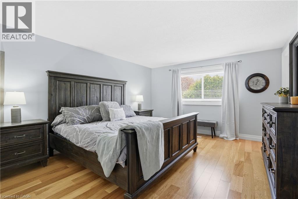 1 OAKMEADOW Place - 16