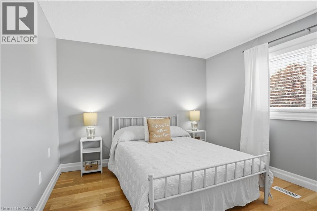 1 OAKMEADOW Place - 21