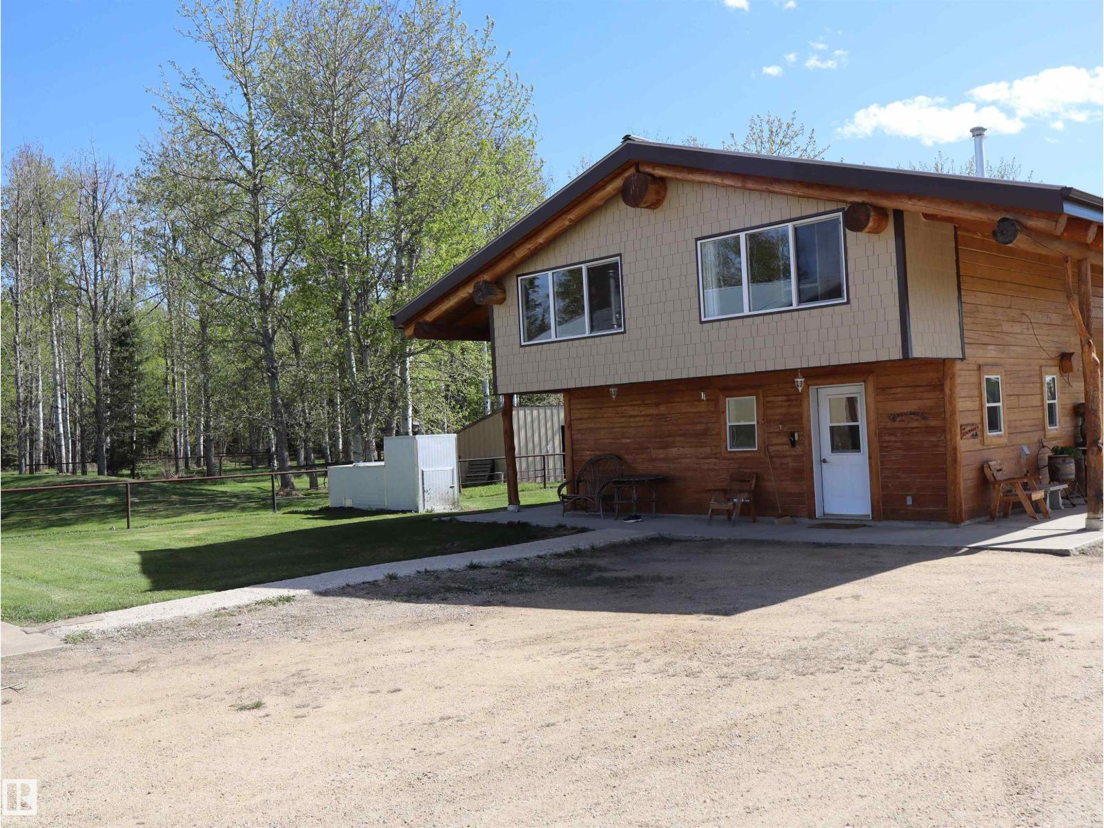 622036 RGE RD 63 - 12