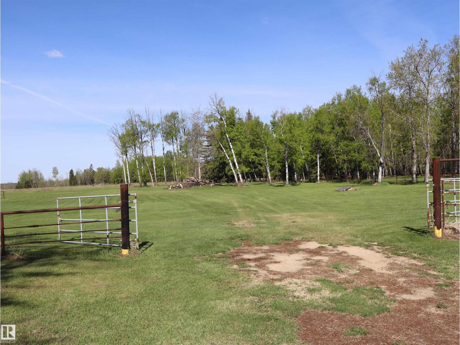 622036 RGE RD 63 — photo 49