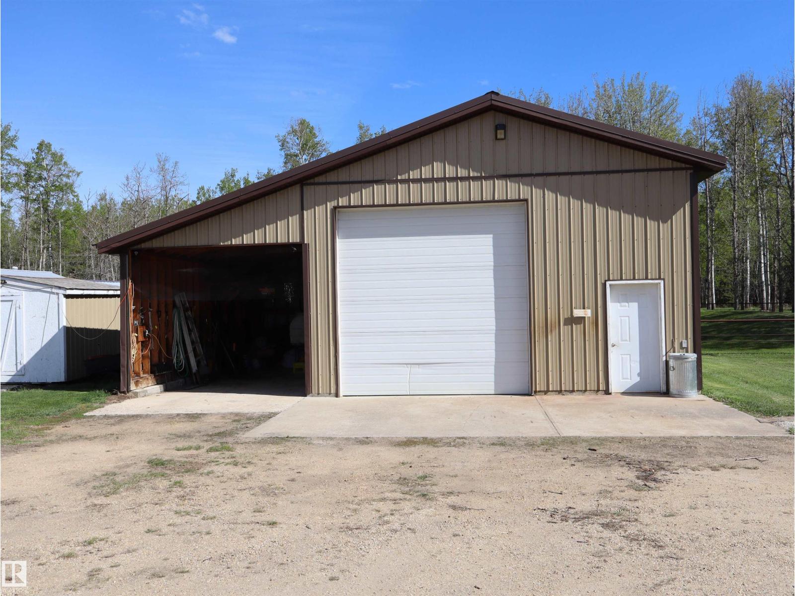 622036 RGE RD 63 - 13