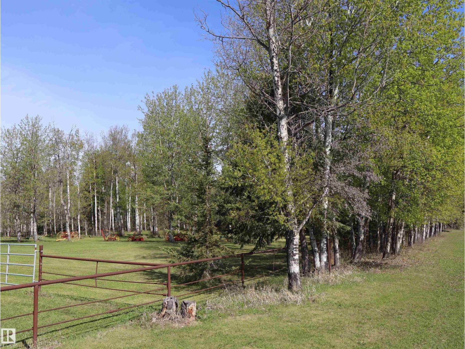 622036 RGE RD 63 — photo 74