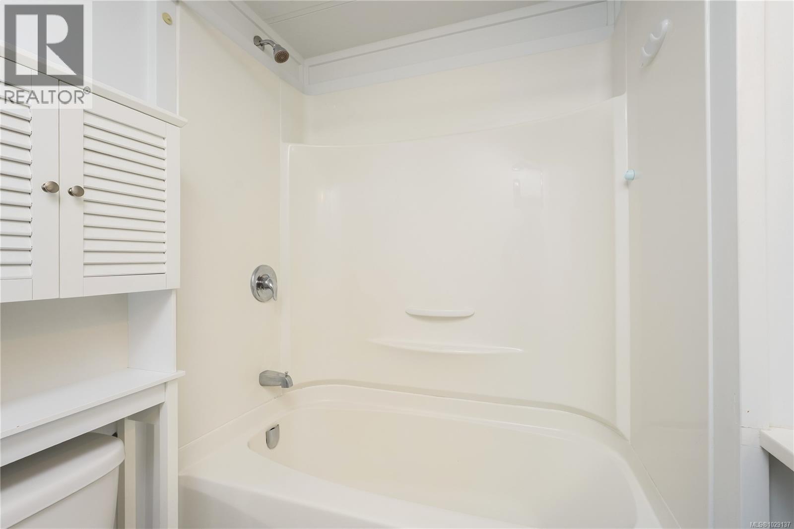 5 70 Cooper Rd, View Royal