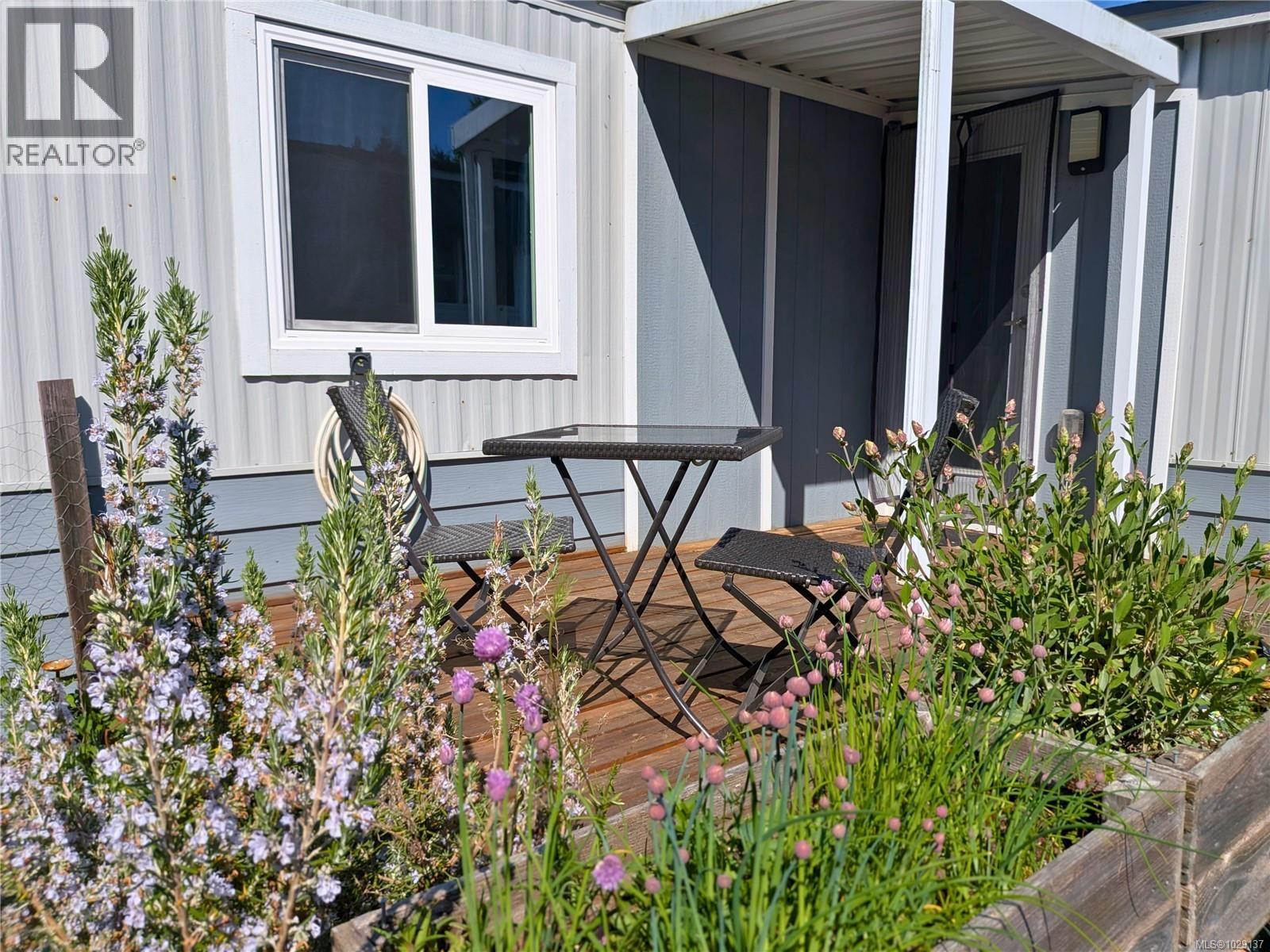 5 70 Cooper Rd, View Royal