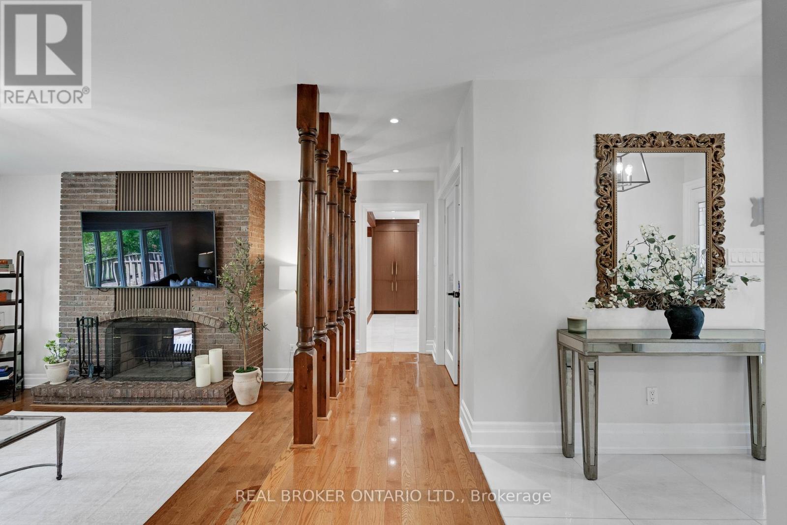 44 HICKMAN STREET - 9