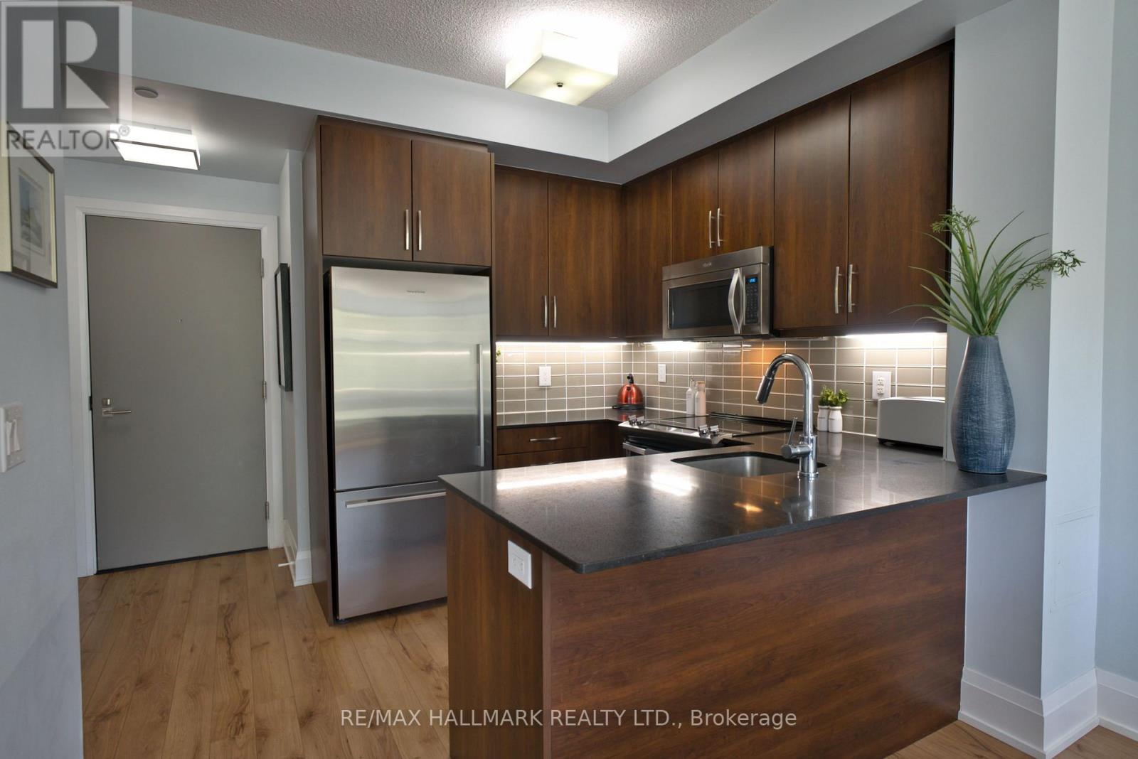 #316 2 OLD MILL DRIVE - 8