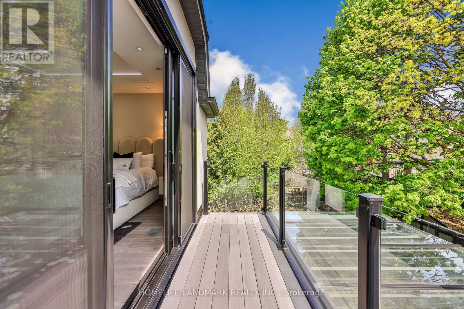 211 SOUTH KINGSWAY WAY - 20