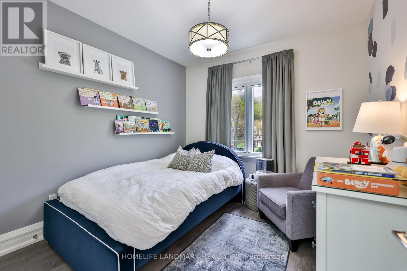 211 SOUTH KINGSWAY WAY - 30