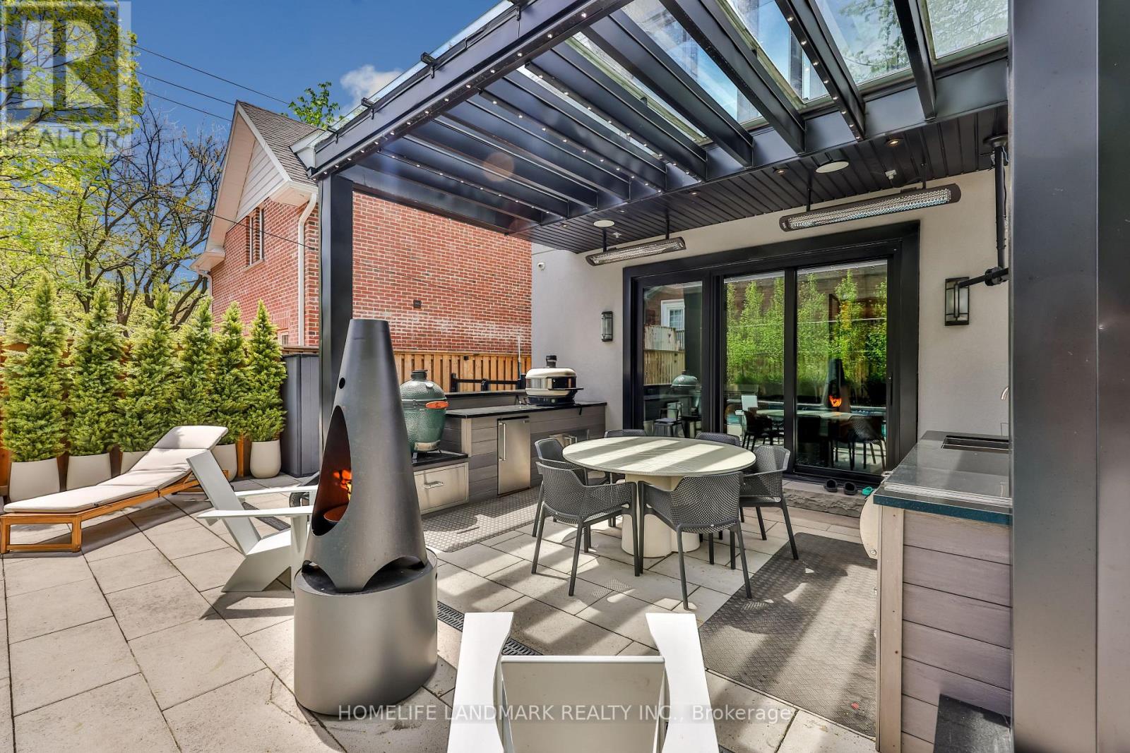 211 SOUTH KINGSWAY WAY - 44