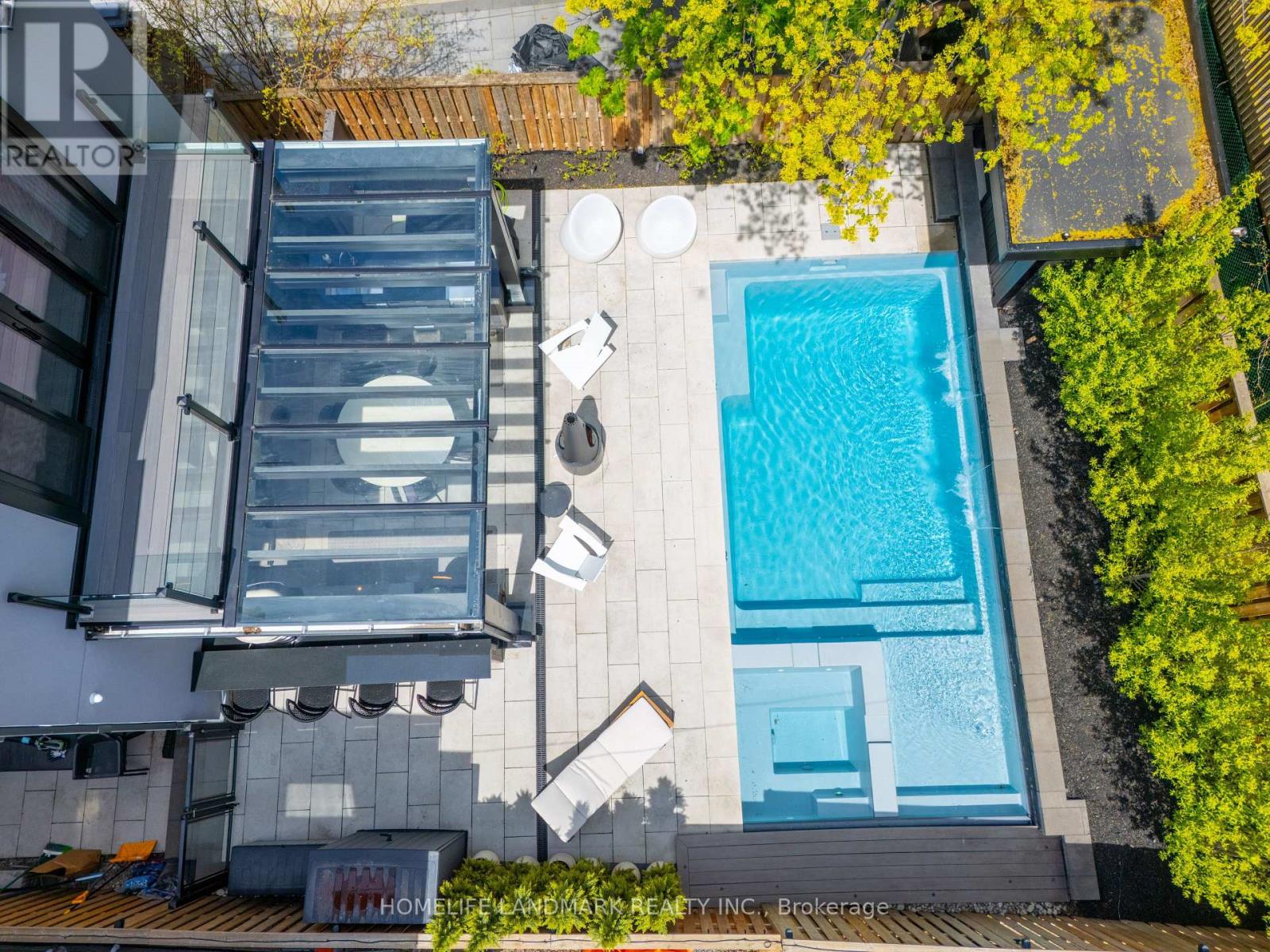 211 SOUTH KINGSWAY WAY - 45