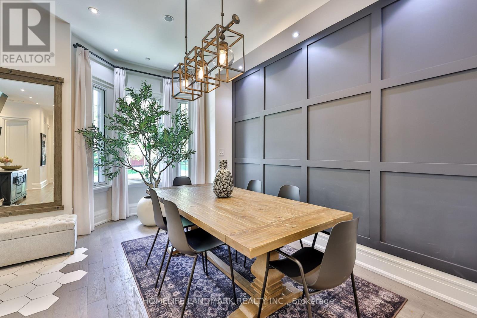 211 SOUTH KINGSWAY WAY - 6